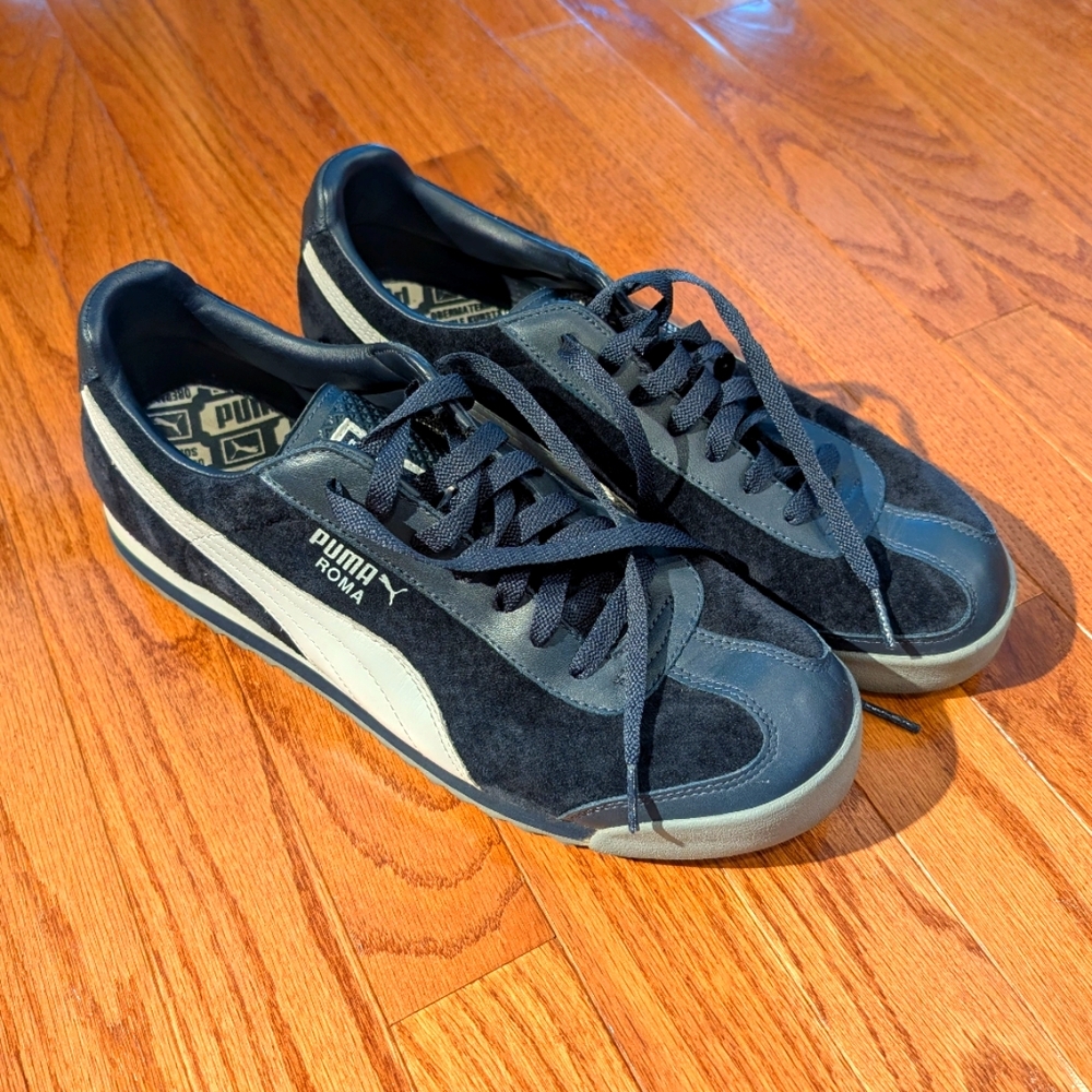 Puma Roma Navy Suede mens sneakers